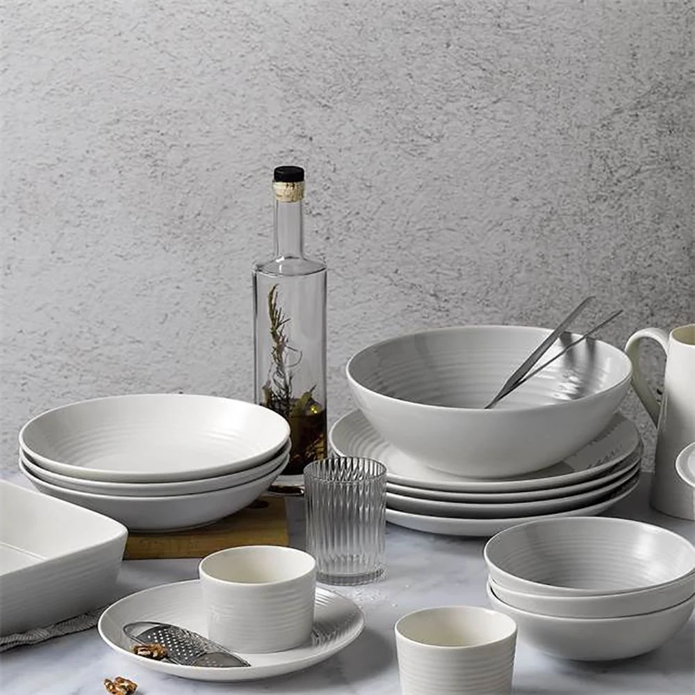 Royal Doulton Gordon Ramsay Maze Collection 12-Piece Dinnerware Set | Light Grey - Image 2