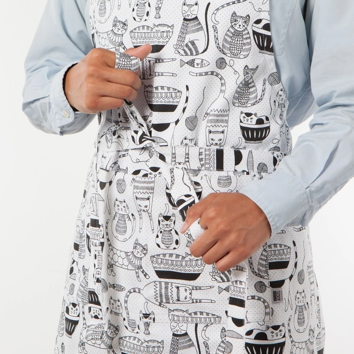Danica Brands Danica Jubilee Chef's Apron | Purr Party - Image 6