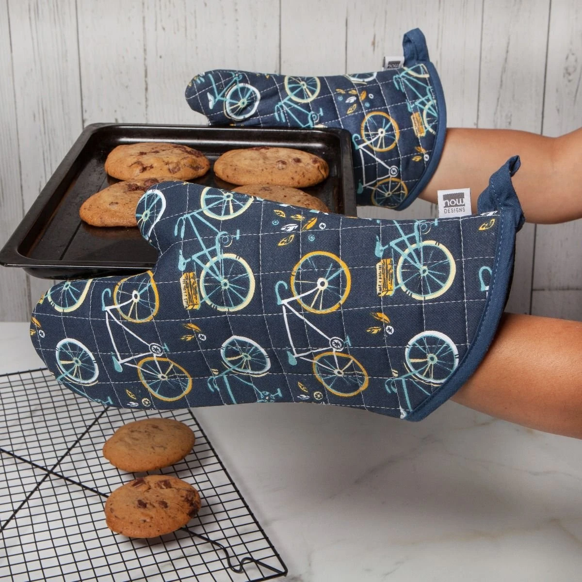 Danica Brands Danica Jubilee Quilted Oven Mitt | Sweet Ride - Image 4