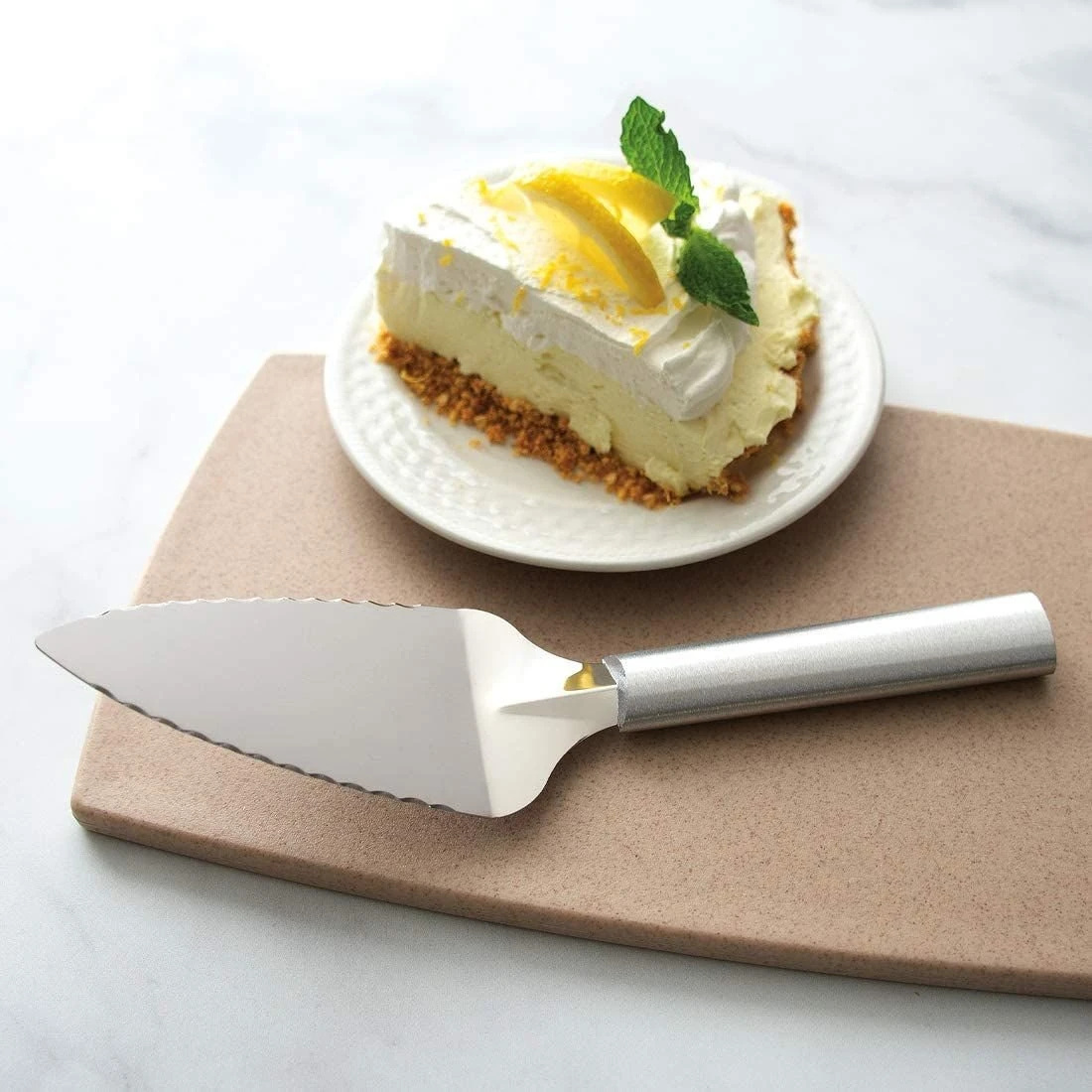 Rada Cutlery Serrated Pie Server | Silver - Image 5