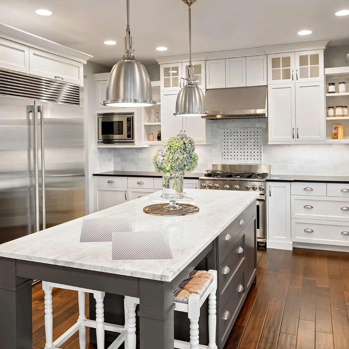 Range Kleen SilverWave 7" X 7" Hot Pads (2-Pack) | Silver - Image 4