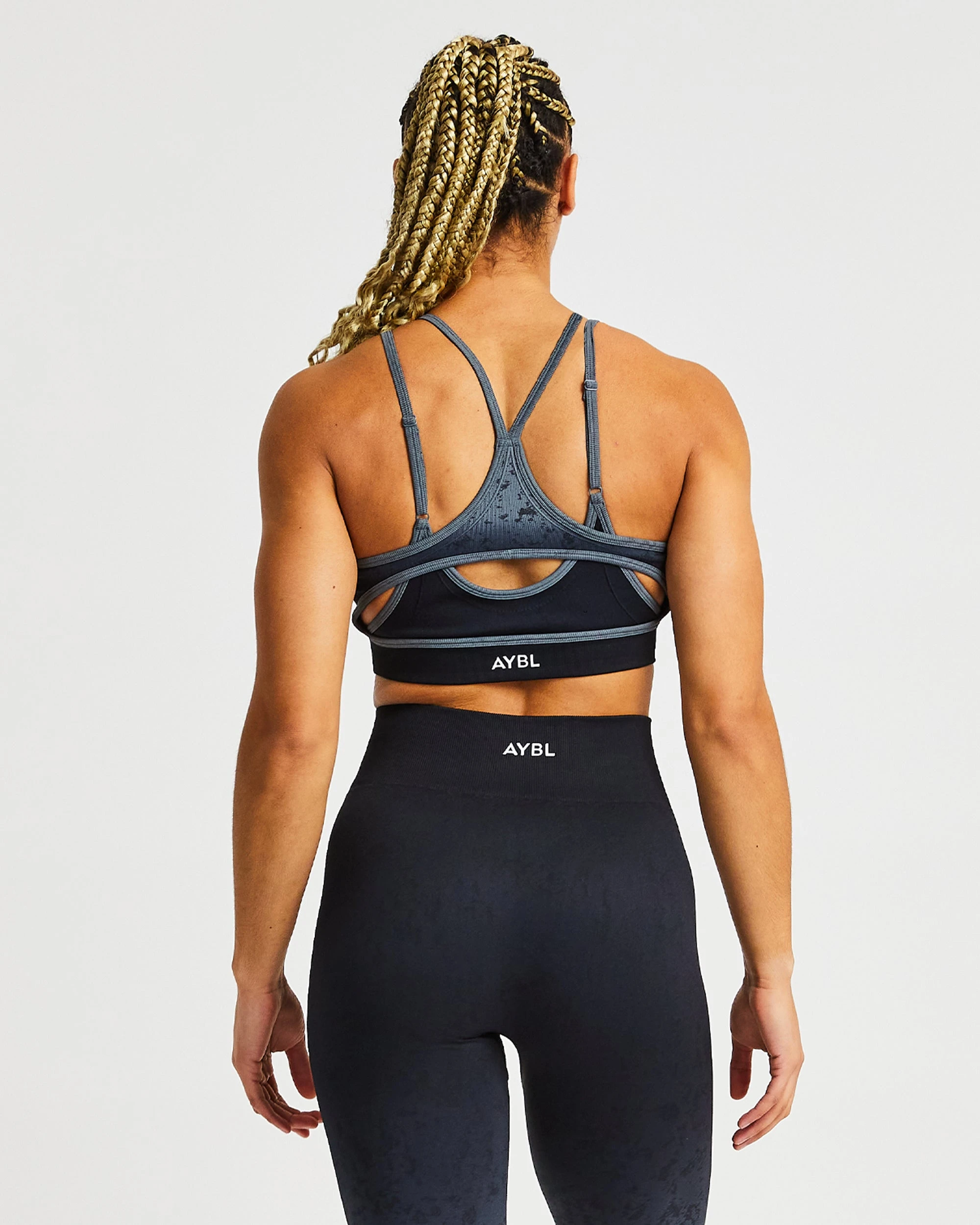 AYBL Flare Seamless Sports Bra - Black - Image 2