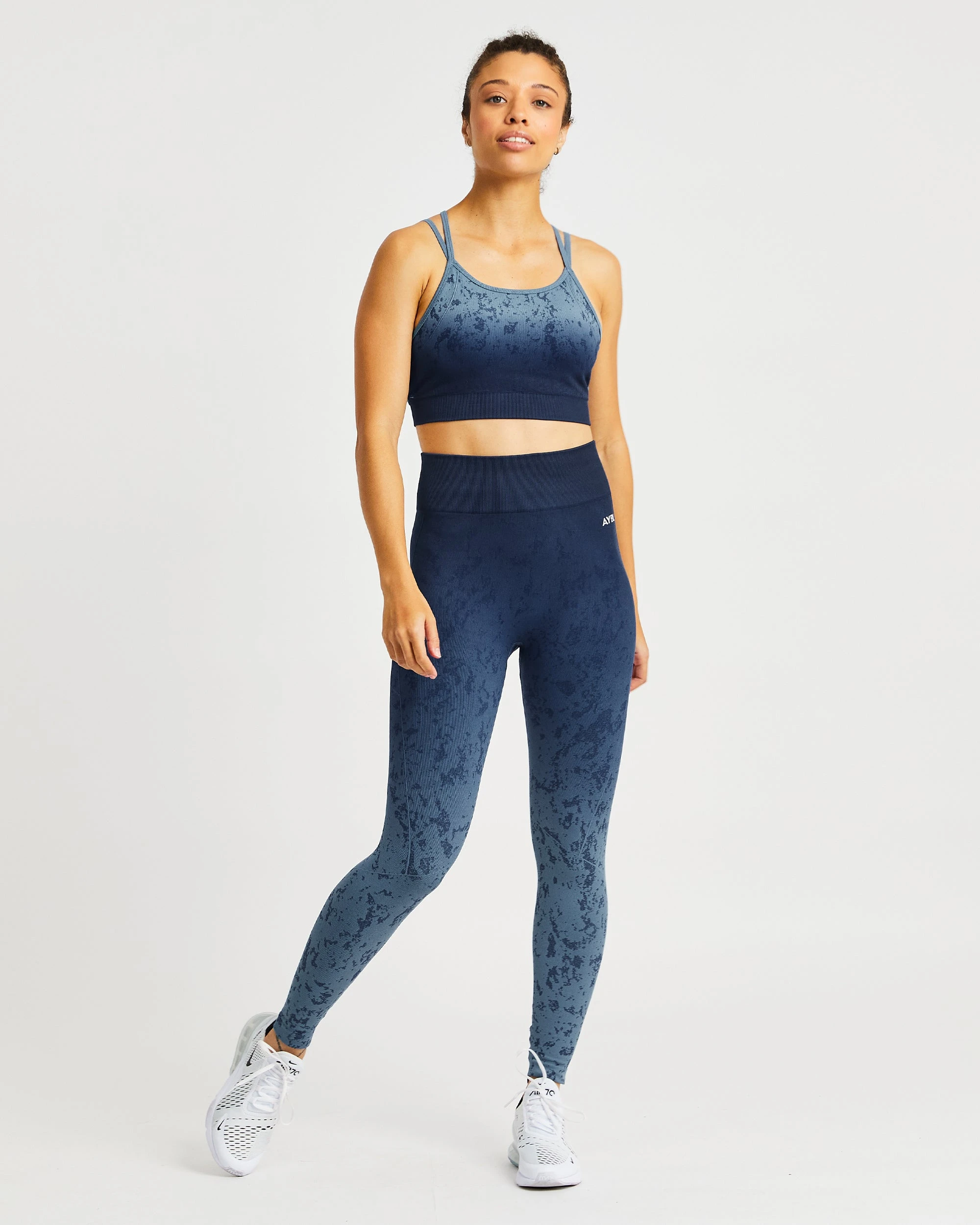 AYBL Flare Seamless Sports Bra - Blue - Image 3