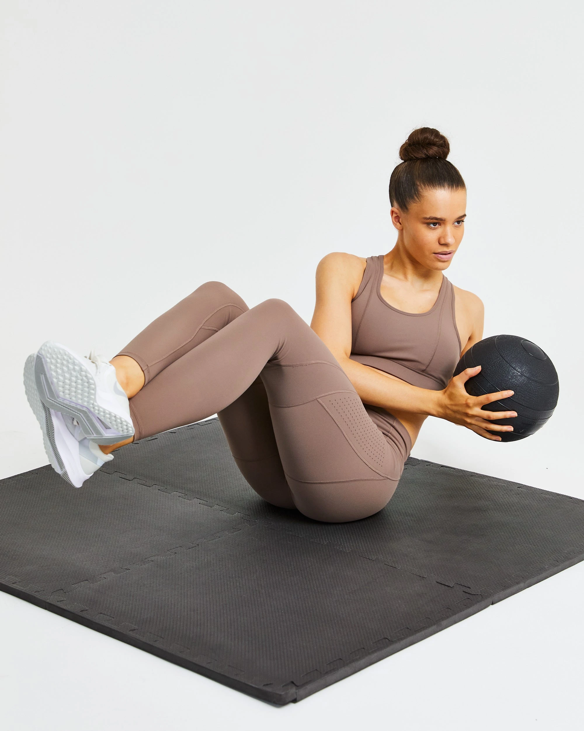 AYBL Pace Sports Bra - Taupe Brown - Image 8