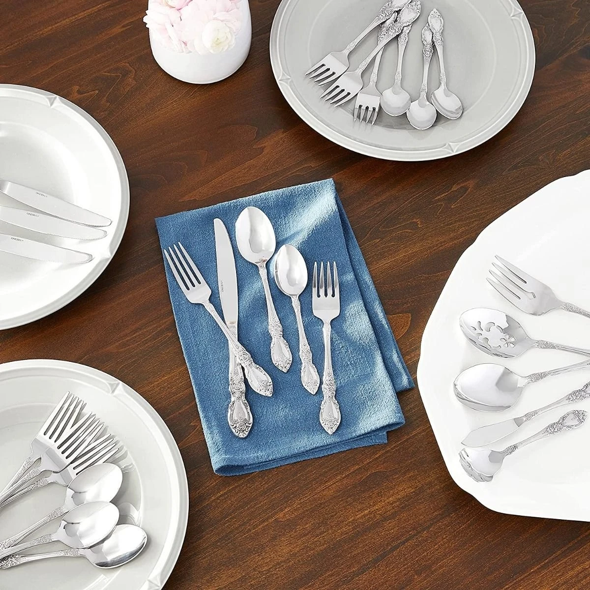 Oneida 18/0 Stainless Steel 45-Piece Flatware Set | Wordsworth - Image 4