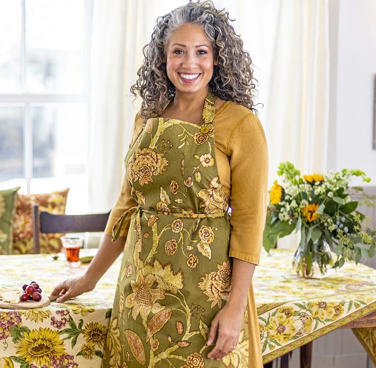 April Cornell Jacobean Garden Chef Apron | Olive - Image 2