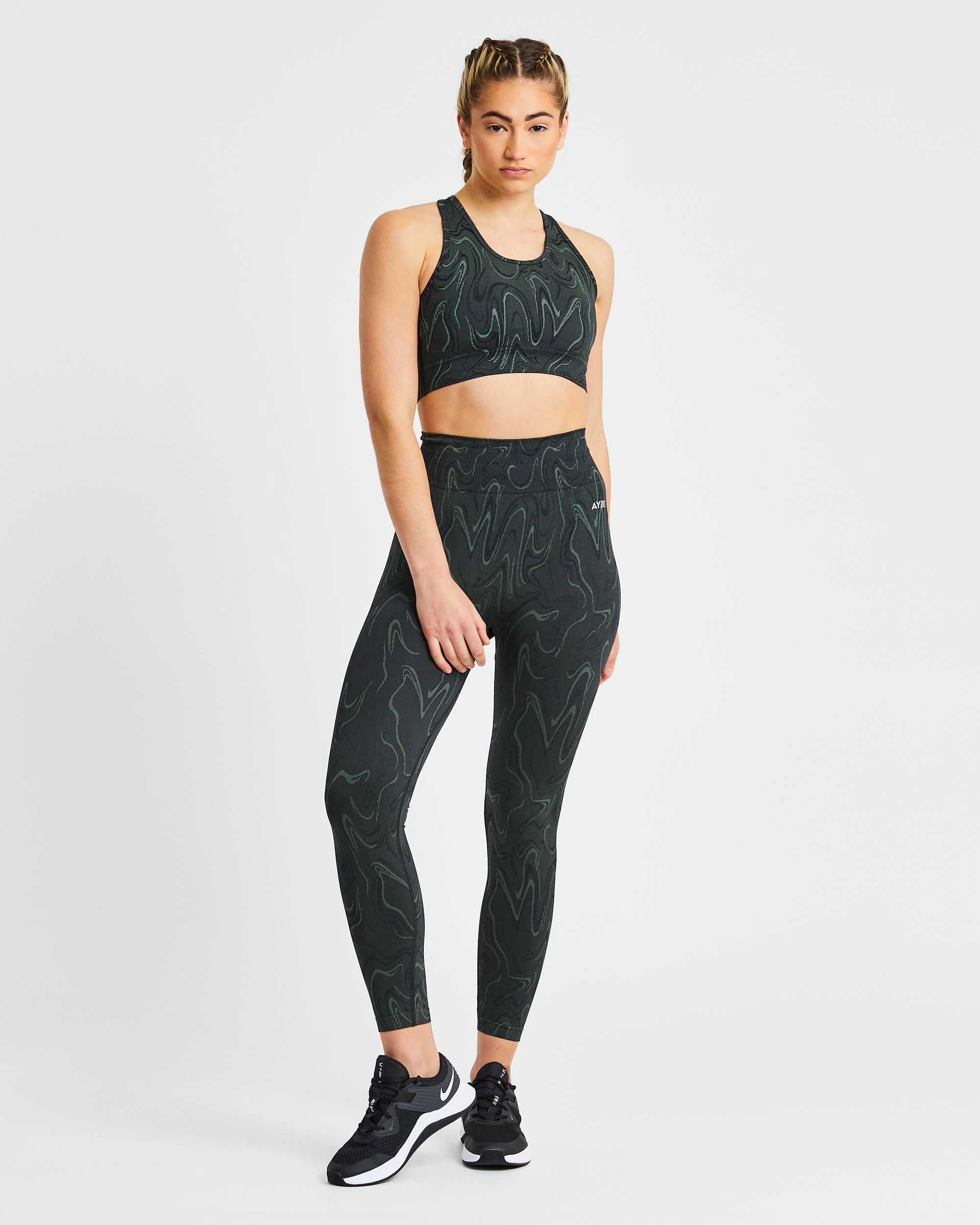 AYBL Velocity Seamless Sports Bra - Black - Image 3