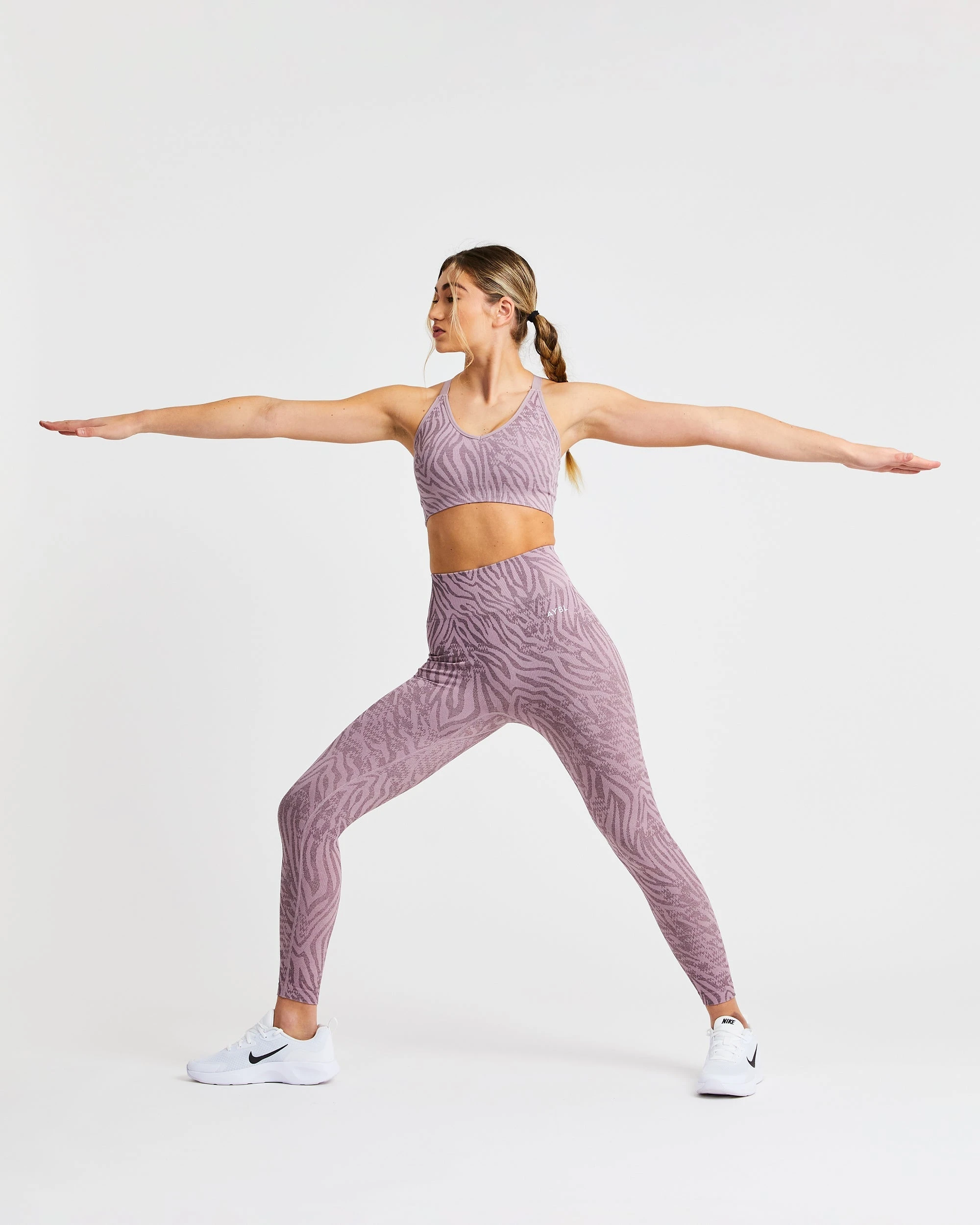 AYBL Evolve Animal Seamless Sports Bra - Mauve Lilac - Image 6