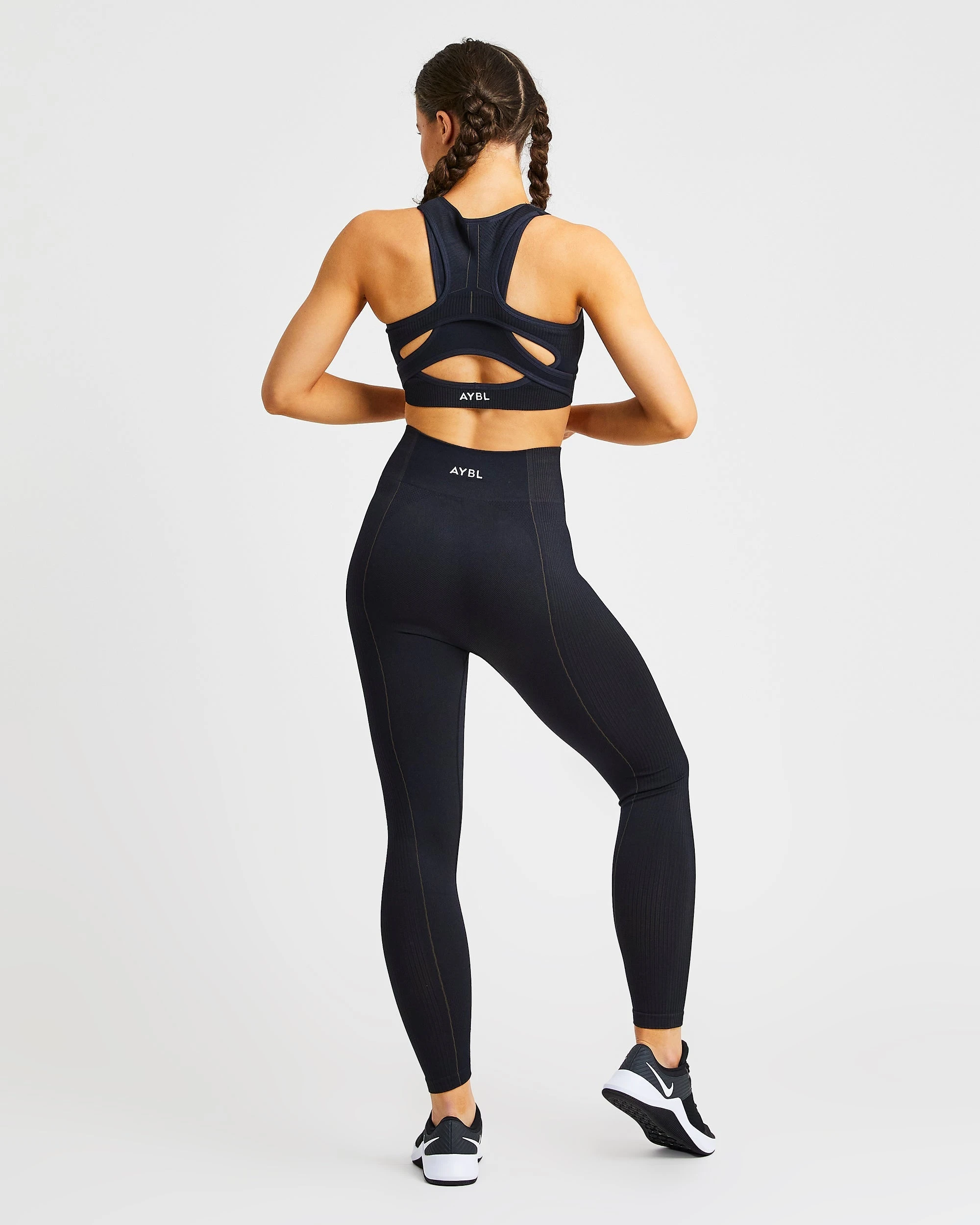 AYBL Reflex Seamless Sports Bra - Black - Image 4