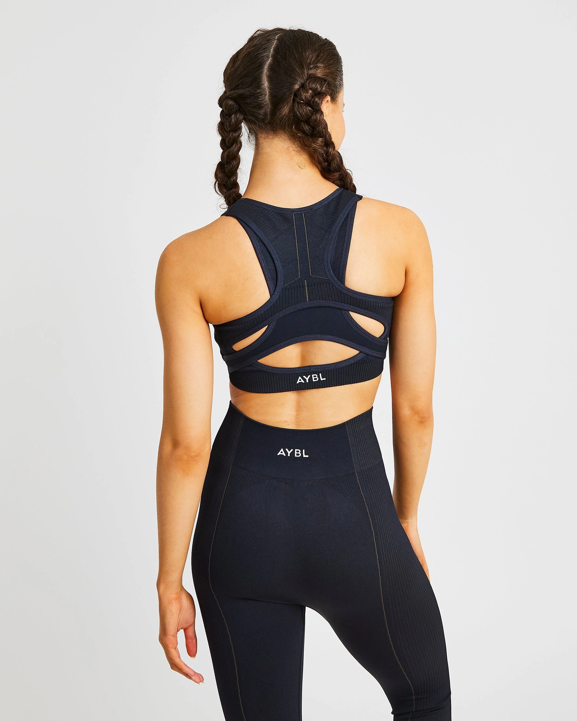 AYBL Reflex Seamless Sports Bra - Black - Image 2