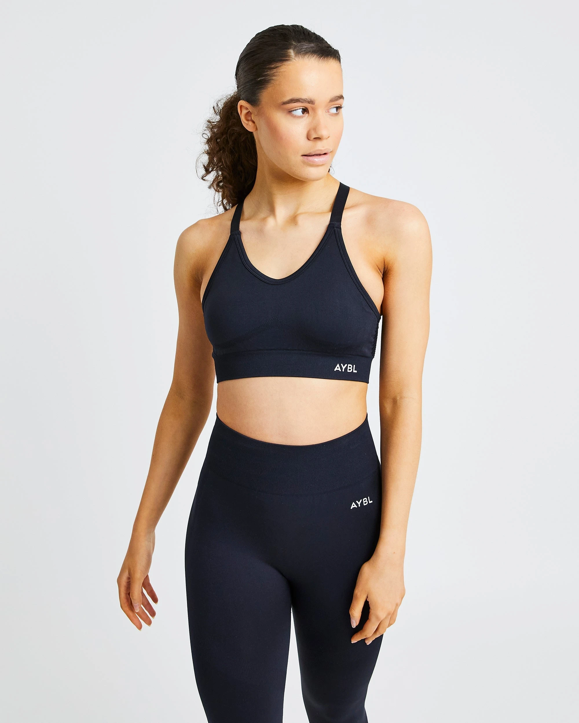AYBL Reform Seamless Sports Bra - Black