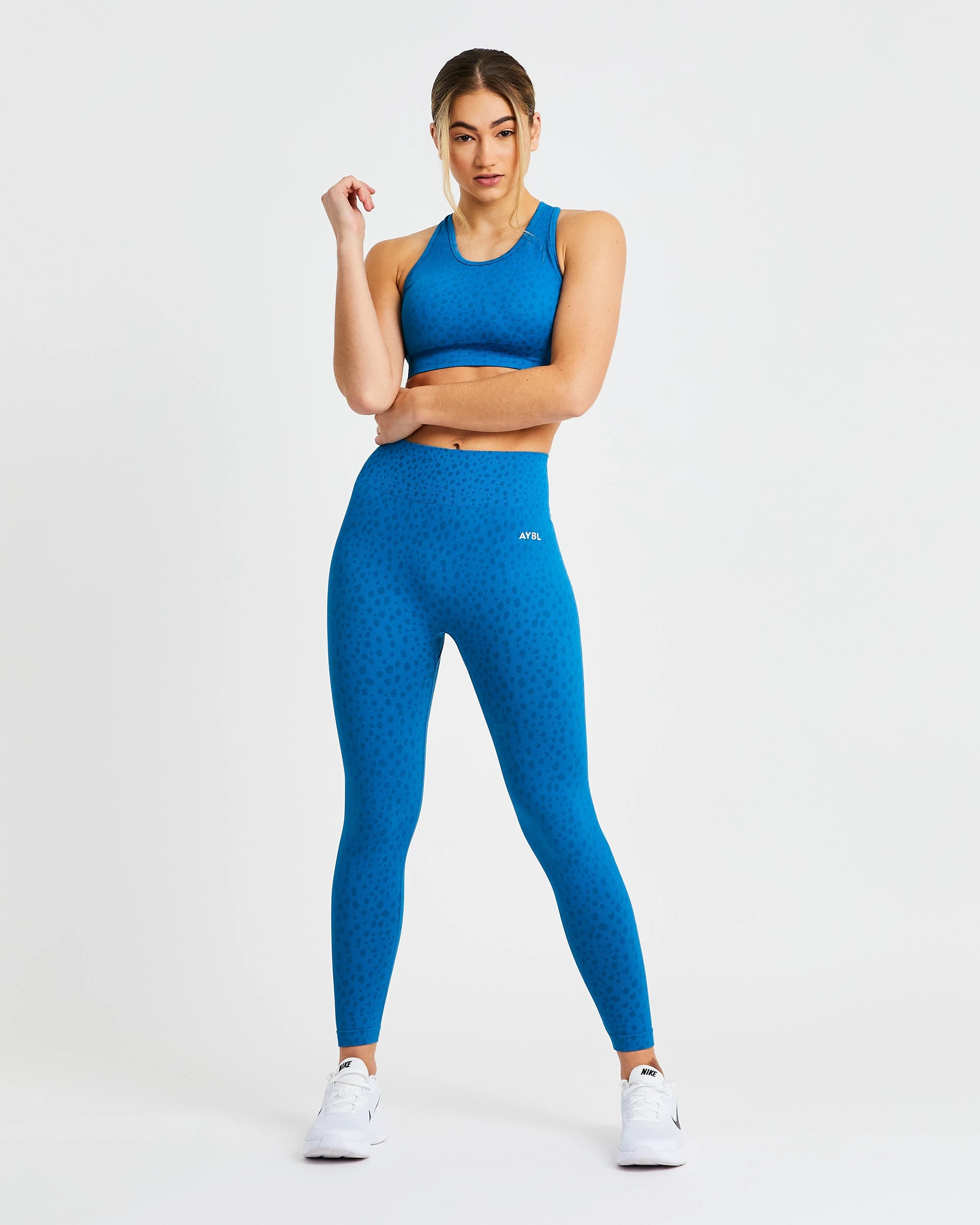 AYBL Evolve Speckle Seamless Sports Bra - Blue - Image 3