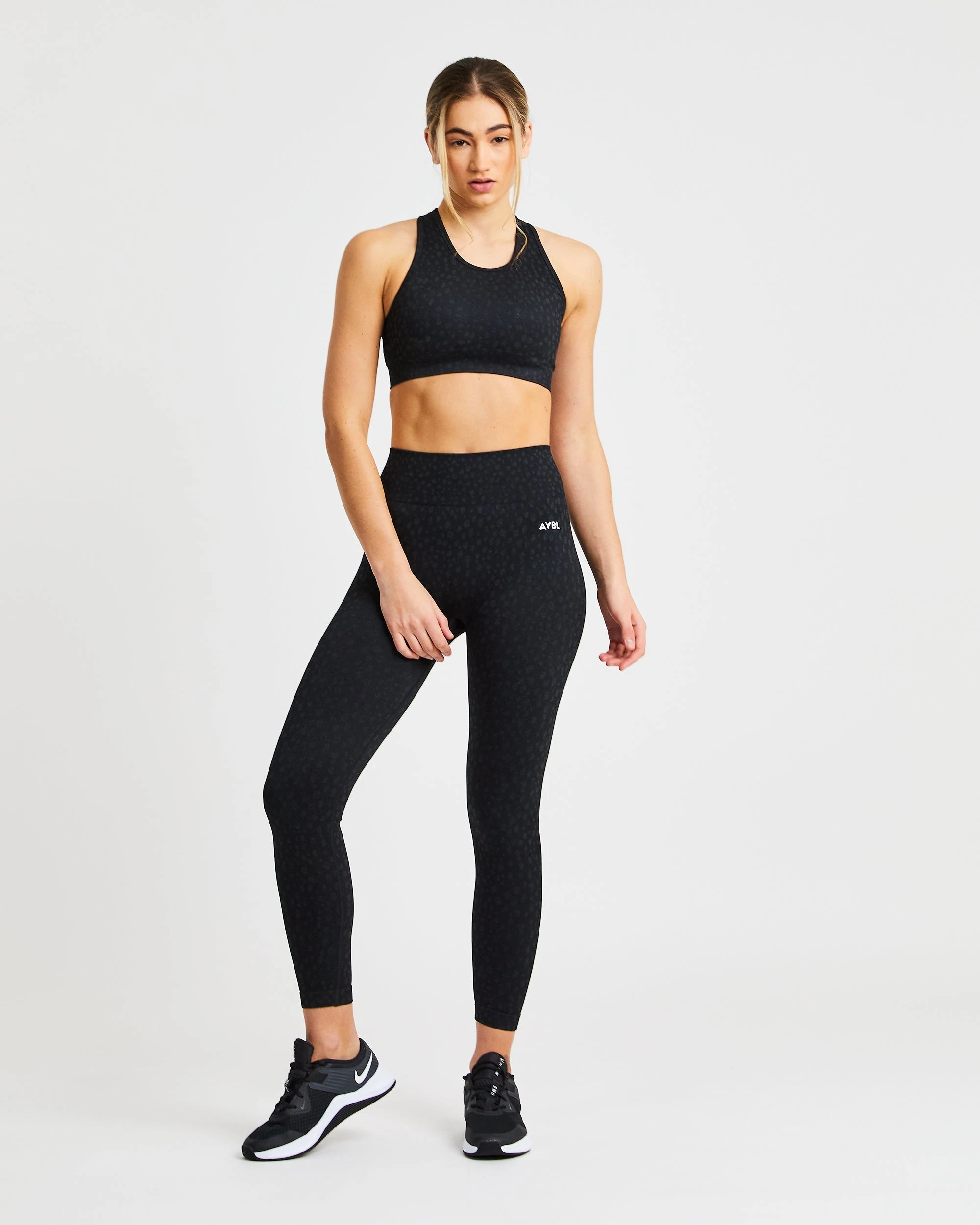 AYBL Evolve Speckle Seamless Sports Bra - Black - Image 3