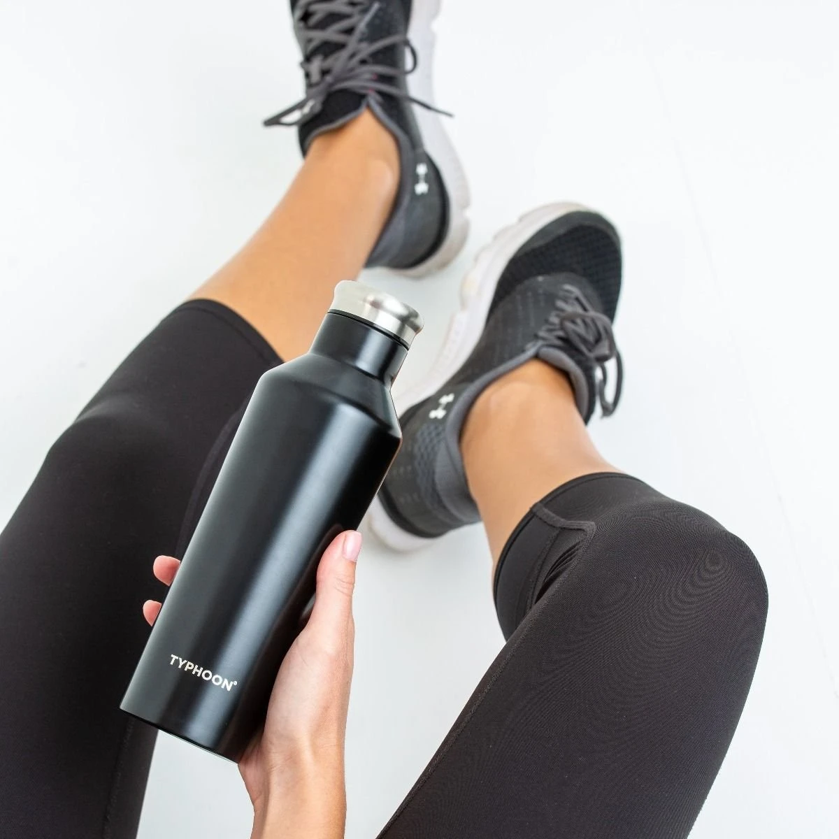 Typhoon PURE 16.9oz Double Wall Bottle | Black - Image 3