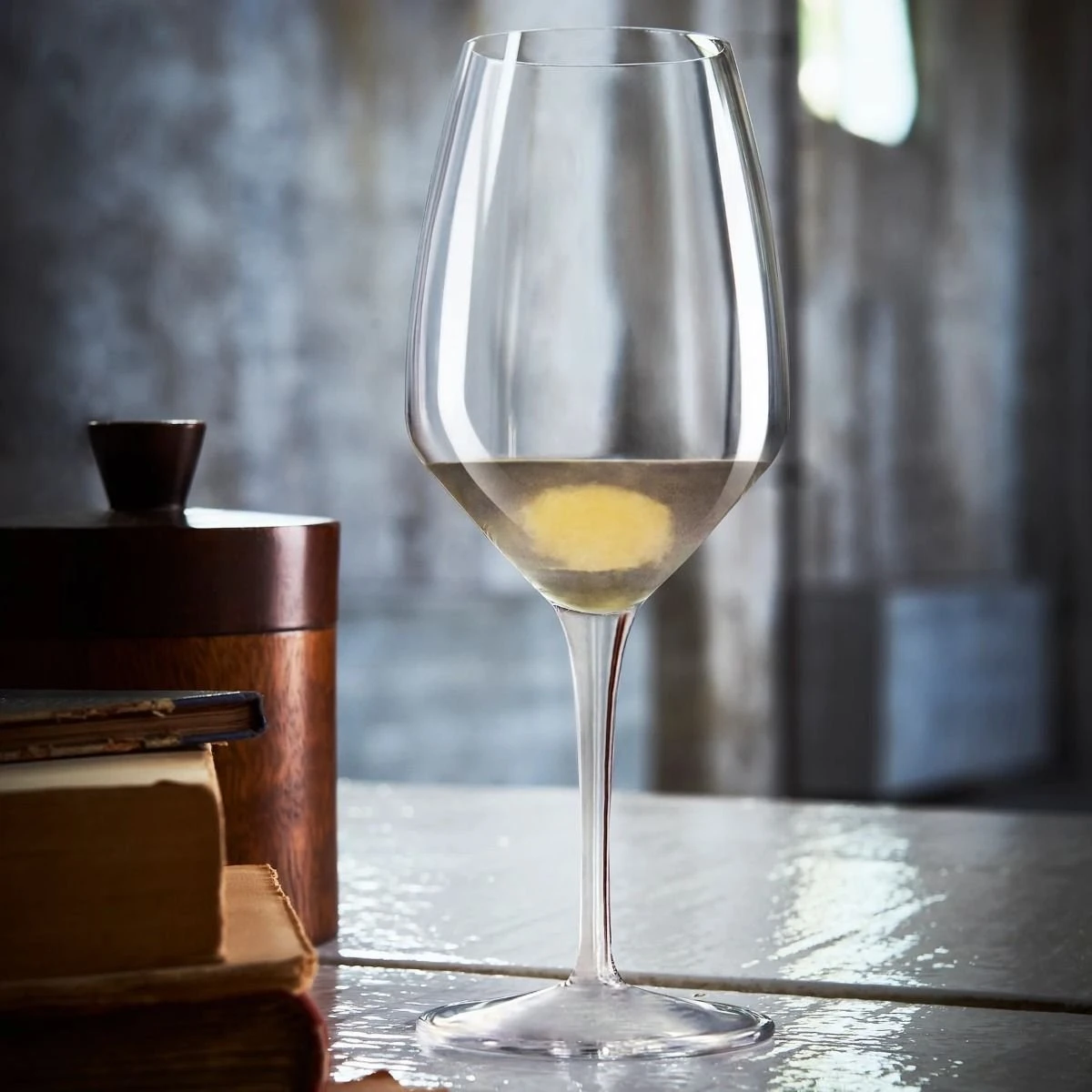 Luigi Bormioli Atelier 11.75 Oz Sauvignon Glass | Set Of 6 - Image 4