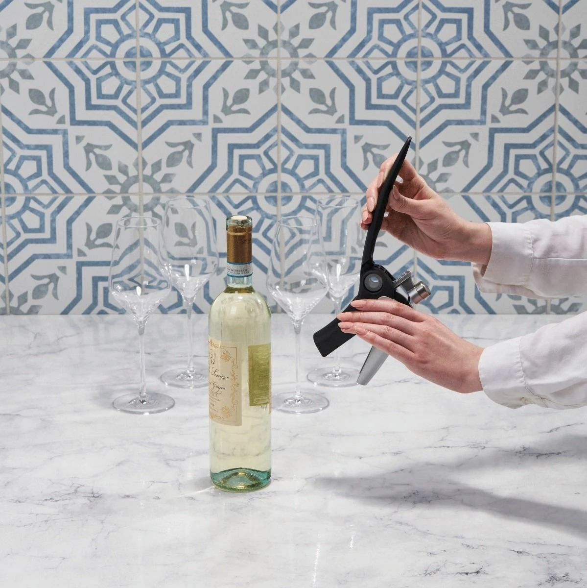 Le Creuset Compact Lever Corkscrew - Image 3