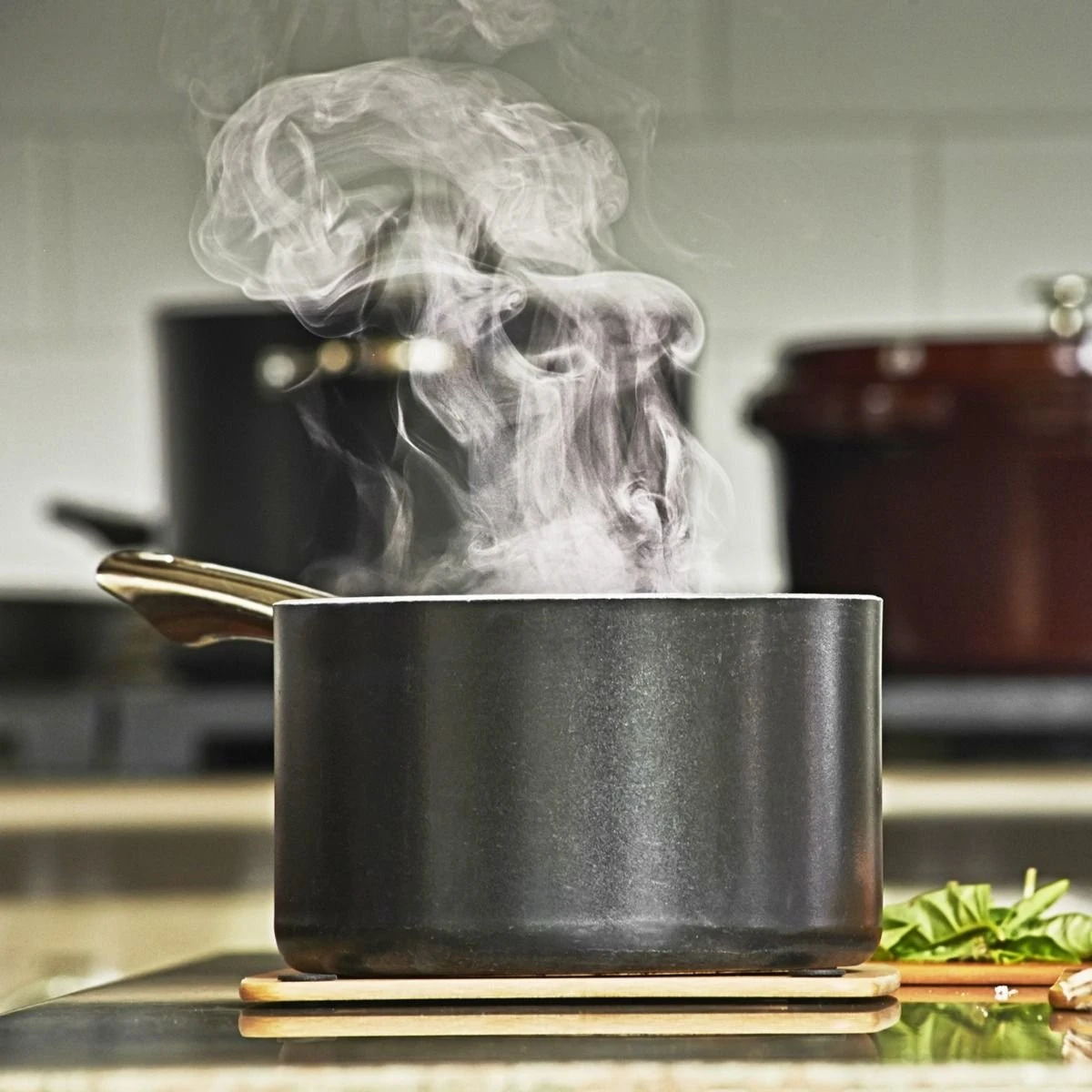 Epicurean 7"× 7" Trivet | Natural & Black - Image 2