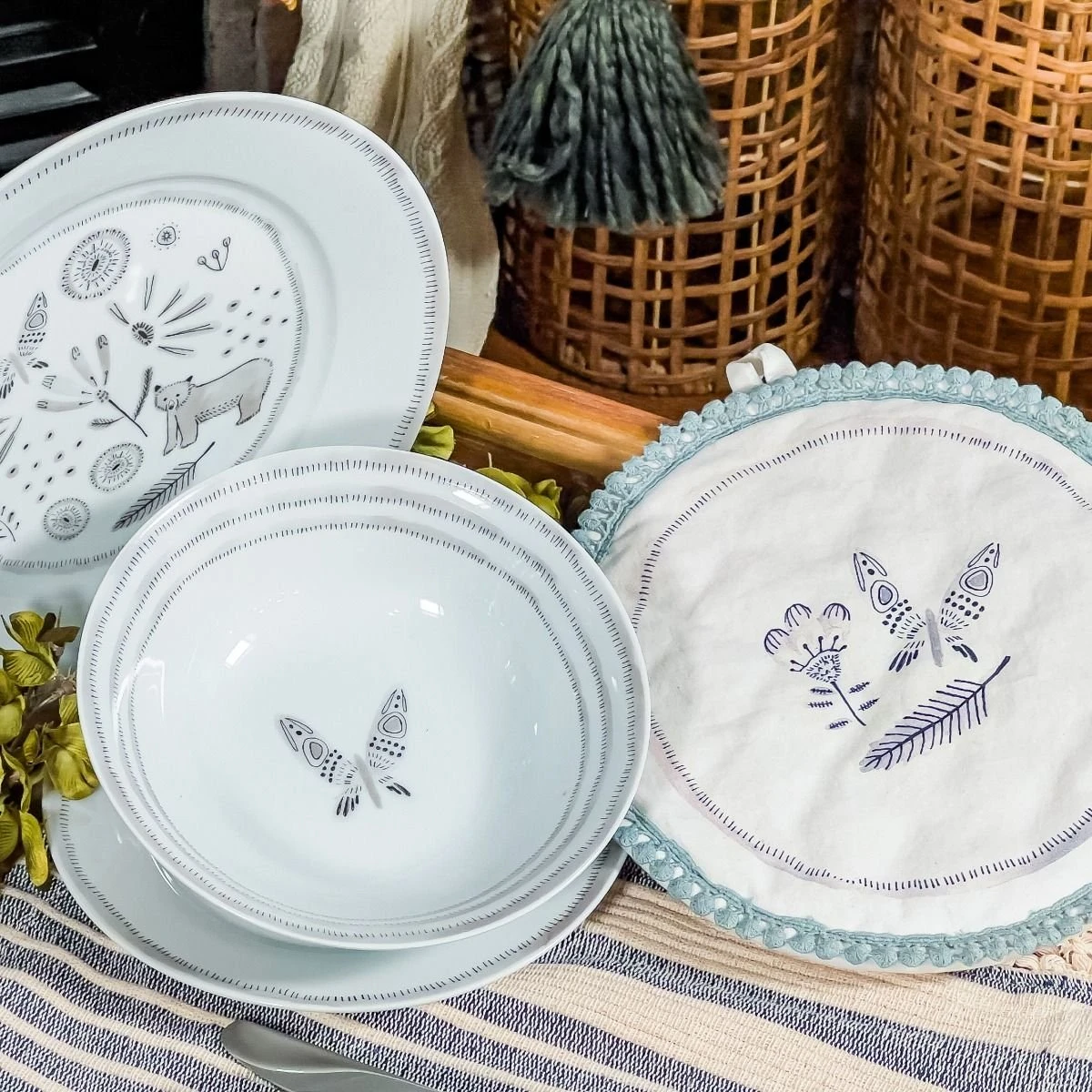 Everything Kitchens 7" Salad Bowl | Bear With Me - Image 4