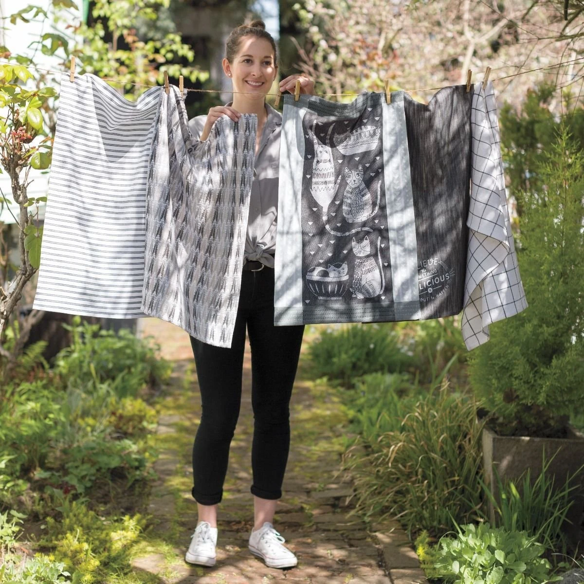 Danica Brands Danica Jubilee 18" X 28" Jacquard Dishtowel | Purr Party - Image 2