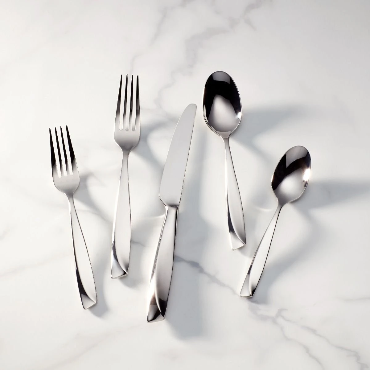 Lenox 20-Piece Flatware Set | Ondine - Image 3