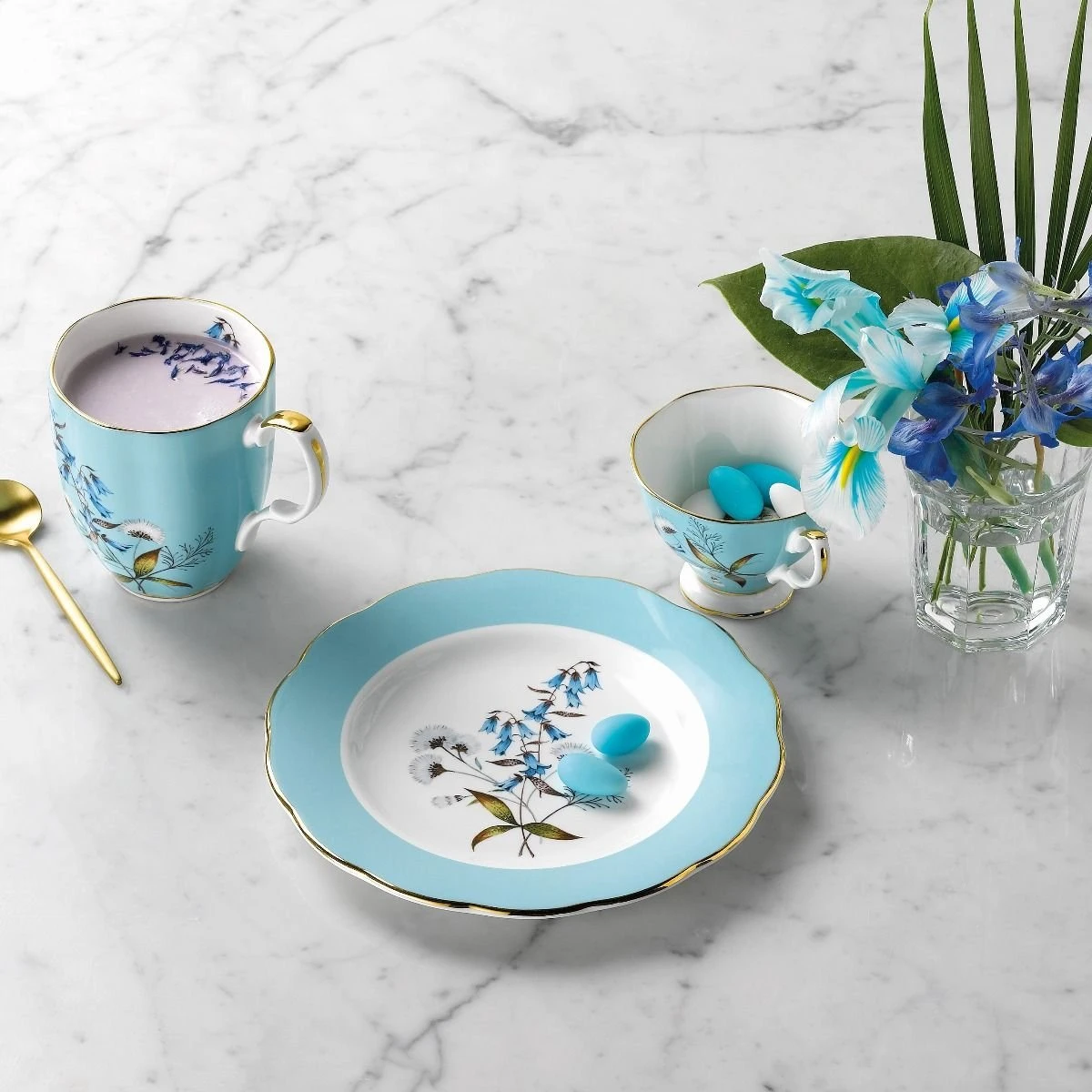 Royal Albert 100 Years 1950-1990 8" Plate Set | 5-Piece - Image 3