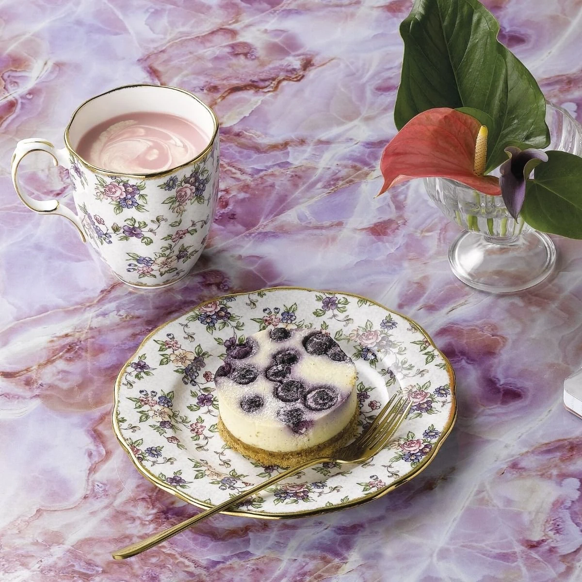 Royal Albert 100 Years 1900-1940 14.1oz Mug Set | 5-Piece - Image 9