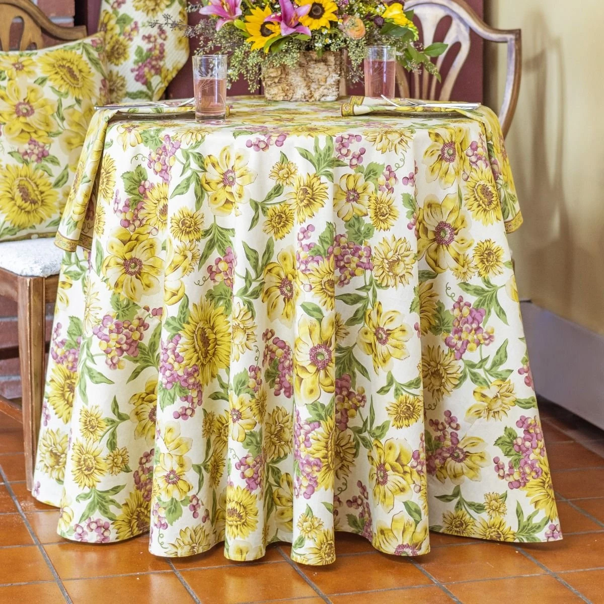 April Cornell 60" X 90" Primavera Dining Tablecloth | Natural - Image 2